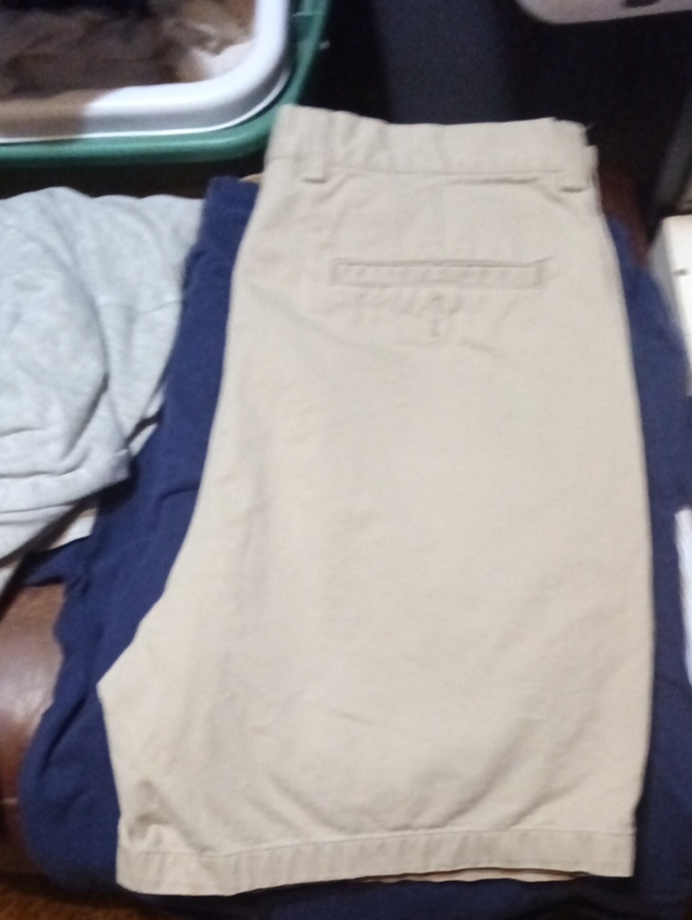 GAP Men's Tan Chino Shorts